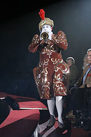 GOLD auf dem New Generations Festival in Monte Carlo: Weißclown Tonito (©Foto.Martin Schmitz)